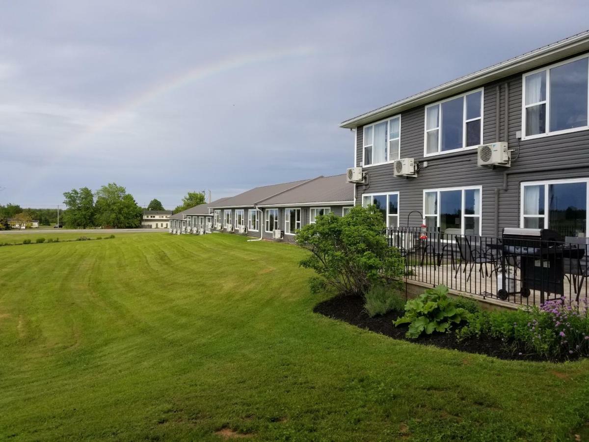 Brackley Beach Northwinds Hotel Exterior photo